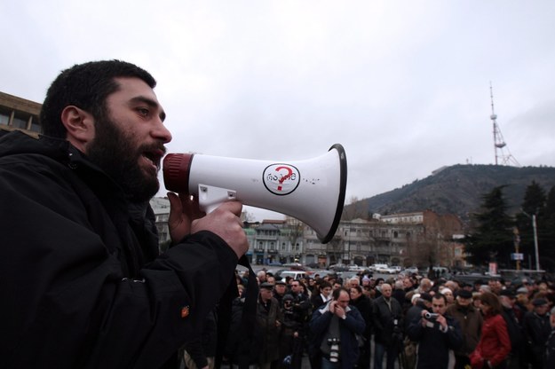 Opozycja protestowała przed siedzibą telewizji Imedi &nbsp; /&nbsp; /PAP/EPA