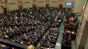 Opozycja skazana na politykę