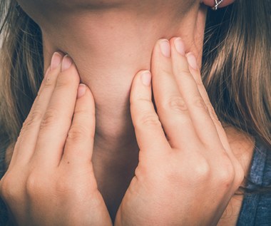 Opuchlizna szyi może być groźna. Pięć chorób, w których puchnie szyja