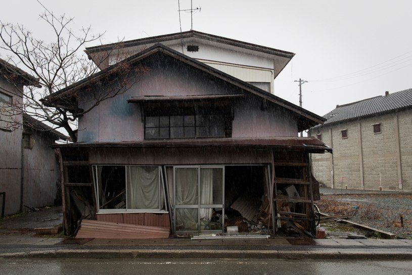 Opuszczony dom w mieście Futaba w prefekturze Fukushima /YUSUKE HARADA /AFP
