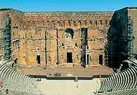Orange, rzymski amfiteatr /Encyklopedia Internautica