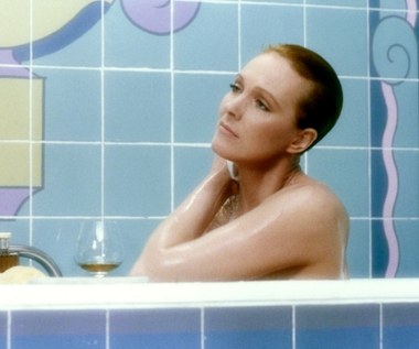 ... oraz rola śpiewaczki Victorii Grant, która w przebraniu księcia Victora Grezhinskiego staje się gwiazdorem-transwestytą w komedii muzycznej Blake'a Edwardsa pt. "Victor/Victoria" (1983).