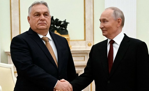 Orban na Kremlu. Gaz, ropa i "zrównoważone" podejście do wojny