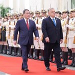 Orban w Pekinie. Podpisuje kluczowe umowy z Chinami