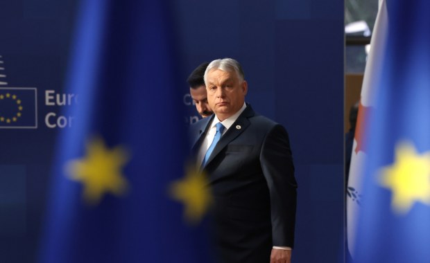 Orban zablokował 90 miliardów euro pożyczki dla Ukrainy