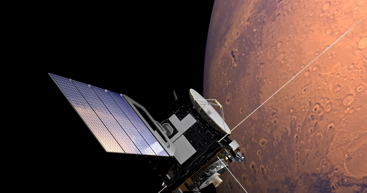 Orbiter ESA Mars Express w pobliżu Czerwonej Planety. /materiały prasowe