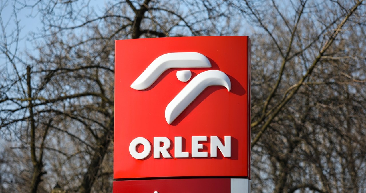 Orlen przejmuje kolejne spółki w Czechach, a rząd ujawnia kolejne wydatki koncernu z ostatnich lat /123RF/PICSEL