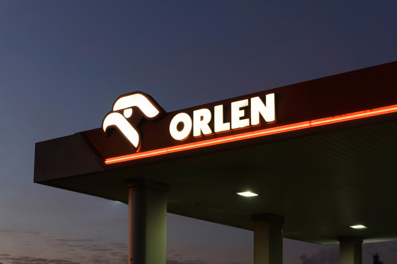 Orlen zerwał ostatni kontrakt na import rosyjskiej ropy /123RF/PICSEL