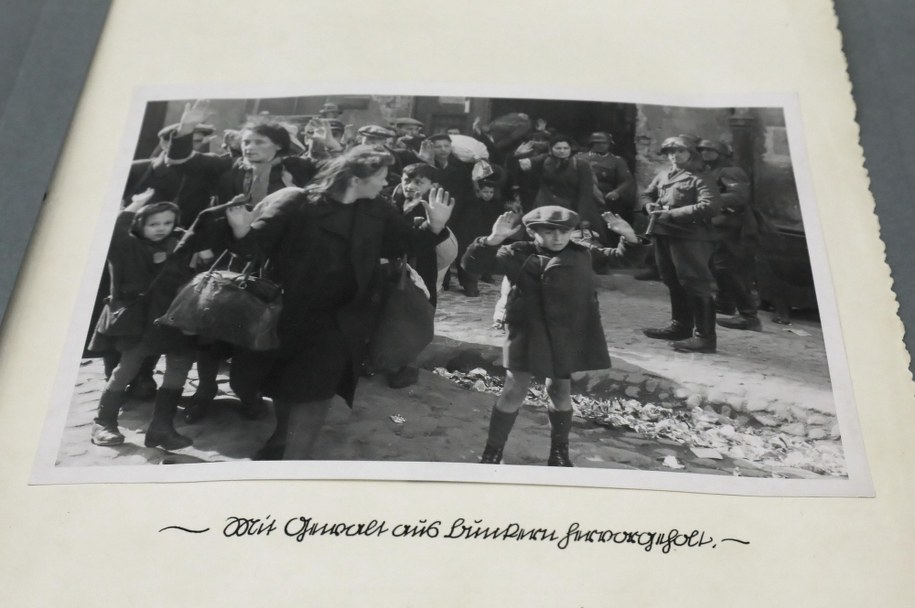 Oryginały materiałów archiwalnych z zasobu Archiwum IPN /Paweł Supernak /PAP