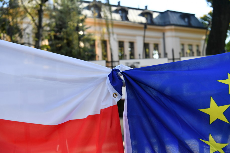 Orzeczenie TK na długo przesądzi o relacjach Polski z Unią. /Radek Pietruszka /PAP