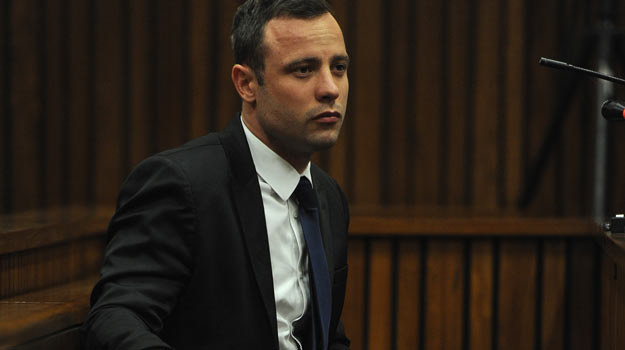 Oscar Pistorius na sali sądowej /AFP