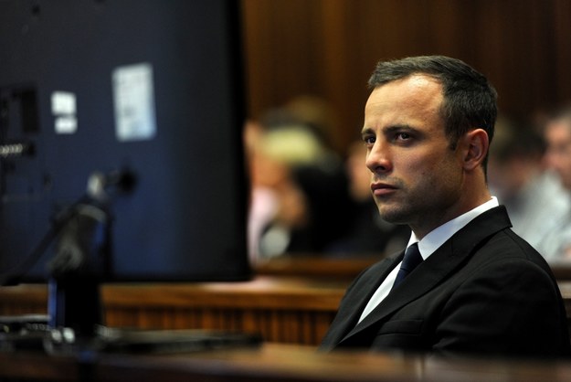 Oscar Pistorius przed sądem /WERNER BEUKES /PAP/EPA