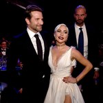 Oscary 2019: Lady Gaga i Bradley Cooper zaśpiewają "Shallow" na gali