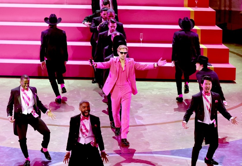 Oscary 2024: Ryan Gosling zaśpiewał na żywo piosenkę z "Barbie". Zaskoczył widzów