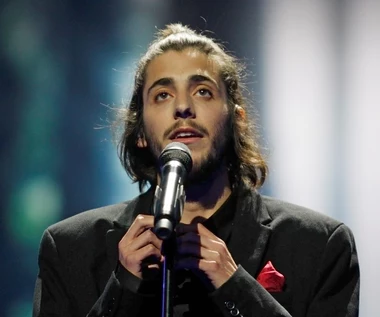 Osiem lat temu był fenomenem Eurowizji. Wygrał konkurs pomimo choroby. Co robi dziś Salvador Sobral?
