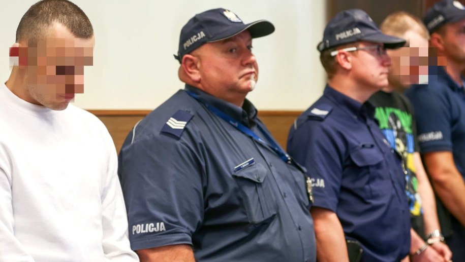 Oskarżeni Paweł R. i Radosław C. na sali rozpraw Sądu Okręgowego w Bielsku-Białej /Hanna Bardo /PAP