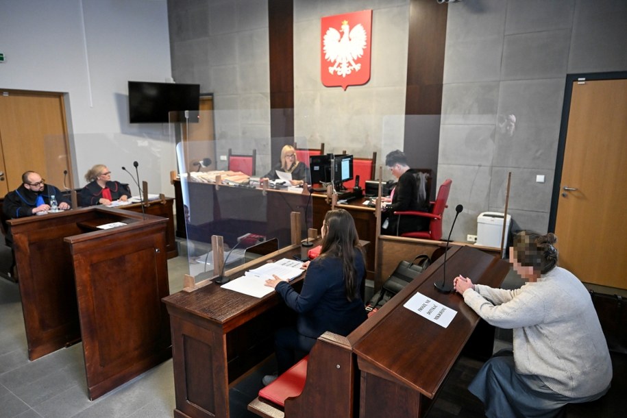 Oskarżona Ewa B. w Sądzie Rejonowym w Szczecinku, 14.04.2026 /Piotr Kowala /PAP
