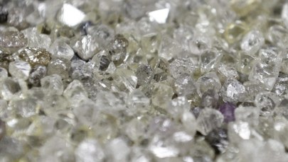 Oskarżono ich o kradzież diamentów wartych 37 mln euro. Sąd uniewinnił 18 osób