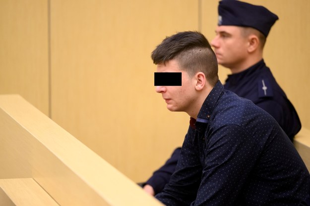 Oskarżony o uprowadzenie i brutalne znęcanie się nad 14-latką Alan O. /	Jakub Kaczmarczyk   /PAP