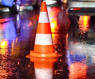 Osobówka wjechała w pojazd straży pożarnej. Kolizja na S5