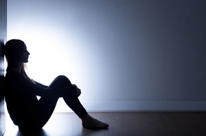Osoby cierpiące na depresję nie otrzymują pomocy. Grozi to eskalacją problemu?