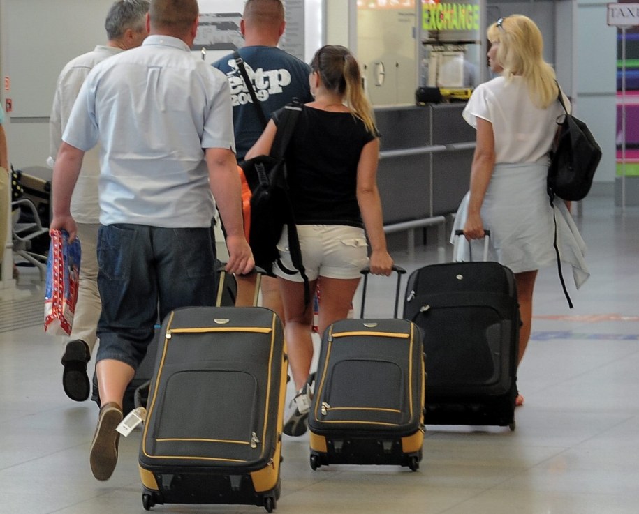 Ostatecznie turyści musieli z Chorwacji wrócić na własną rękę /Marcin Obara /PAP