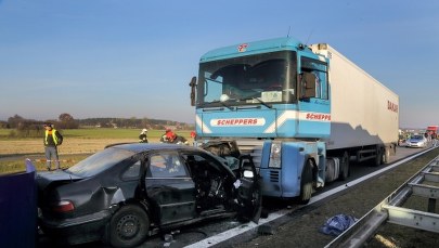 Ostateczny bilans weekendu na drogach: 30 osób zginęło, ponad tysiąc pijanych kierowców