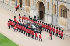 Ostatnia droga królowej Elżbiety II do zamku w Windsorze