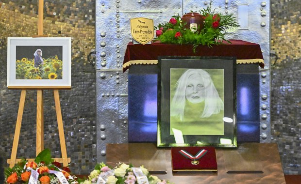 Ostatnia droga Magdy Umer. Artystkę pożegnała rodzina, przyjaciele, artyści 