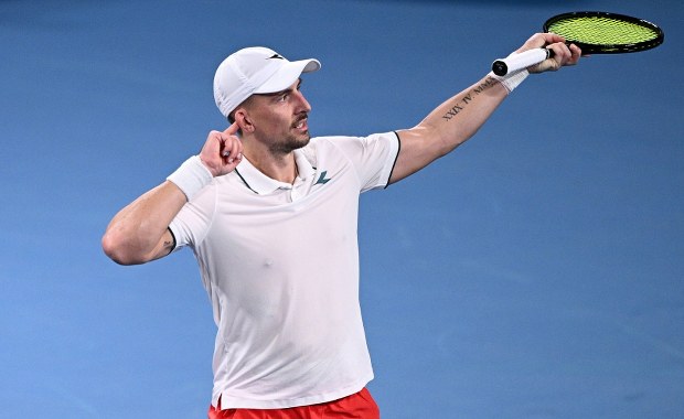 Ostatnia nadzieja Biało-Czerwonych. Polak w półfinale Australian Open!