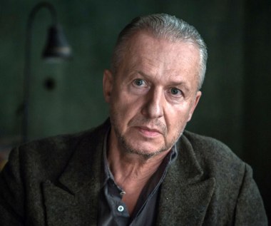 Ostatnią pamiętną kreacją Bogusława Lindy pozostaje występ w "Powidokach" Andrzeja Wajdy, w których wcielił się w postać Władysława Strzemińskiego.

Twarzą Strzemińskiego jest oblicze Bogusława Lindy. Ten film należy wyłącznie do niego. Owszem, pojawiają się tu drugoplanowe postaci: zauroczona profesorem studentka w kreacji Zofii Wichłacz, przyjaciel Strzemińskiego - poeta Julian Przyboś (Krzysztof Pieczyński), czy córka bohatera, grana przez Bronisławę Zamachowską. "Powidoki" są jednak skonstruowane jako film jednego aktora. Charakterystyczny grymas - znak firmowy Bogusława Lindy - obserwować będziemy tu nader często - pisał po gdyńskiej premierze filmu recenzent Interii.

Promując film w Stanach Zjednoczonych, aktor w swoim stylu opowiedział o przygotowaniach. Na pytanie dziennikarza Dominika Pattena, jak trafił na plan produkcji Andrzeja Wajdy, odpowiedział: "Wiedziałem, że scenariusz jest trochę słaby i jeżeli źle zagram, to wszyscy powiedzą, że zepsułem Andrzejowi Wajdzie film".