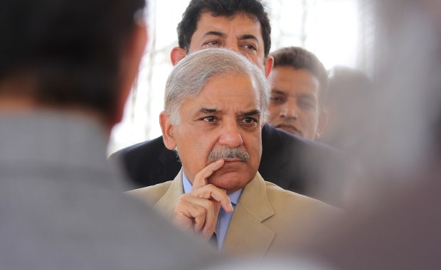 Ostatnia szansa dla Iranu? Premier Pakistanu apeluje do Trumpa