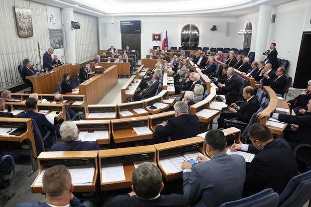 Ostatnie posiedzenie Senatu IX kadencji / 	Tomasz Gzell    /PAP