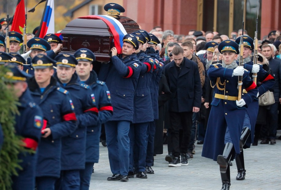 Ostatnie pożegnanie Aleksieja Leonowa /Sergei Ilnitsky /PAP/EPA