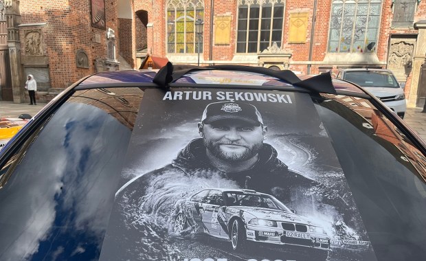 Ostatnie pożegnanie Artura Sękowskiego. Zginął podczas rajdu