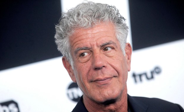 Ostatnie SMS-y Anthony’ego Bourdaina przed śmiercią. Kłócił się z partnerką