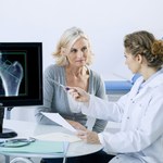 Osteoporoza – „cichy złodziej kości”. Epidemia, która może dotknąć każdego