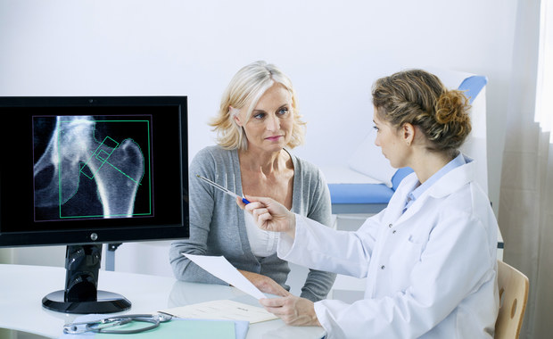 Osteoporoza – „cichy złodziej kości”. Epidemia, która może dotknąć każdego