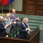 Ostra debata. Sejm przyjął uchwałę o referendum