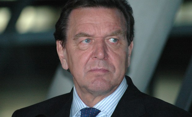Ostra krytyka Schroedera. "Bezczelność wobec Polski"