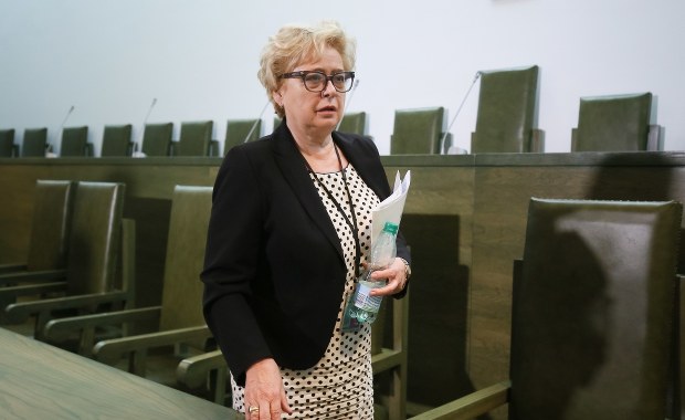 Ostro, za późno, niezręcznie