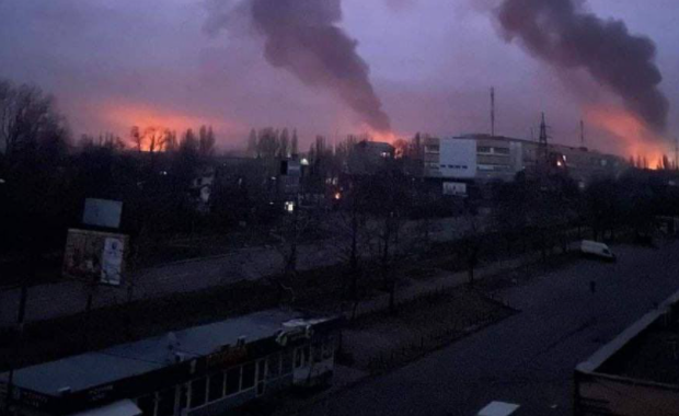 Ostrzał Mikołajowa. Eksplozje we wszystkich rejonach miasta [FILMY]