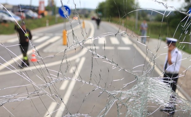 Ostrzelane autobusy w Sosnowcu? Wyleciały szyby, jeden z pasażerów jest ranny