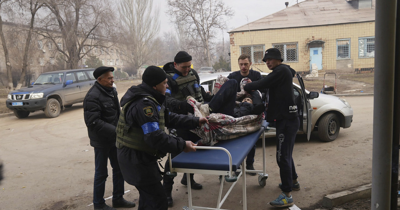 Ostrzelani przez Rosjan ukraińscy cywile /East News