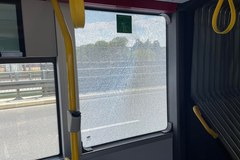 Ostrzelany autobus przy Dworcu Gdańskim w Warszawie
