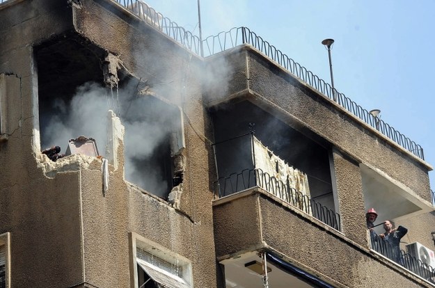 Ostrzelany budynek w Damaszku /SANA HANDOUT /PAP/EPA