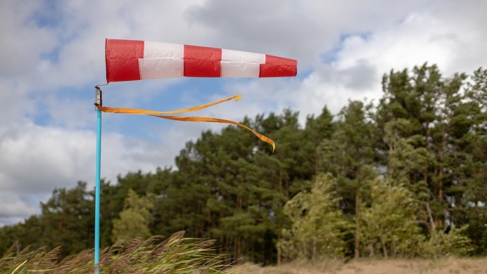 Ostrzeżenia IMGW dla 10 województw. Sprawdź, gdzie będzie najgorzej