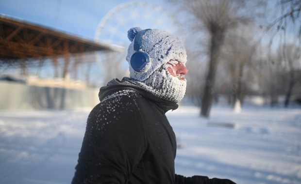 Ostrzeżenia IMGW. Nawet minus 23 stopnie i marznące opady