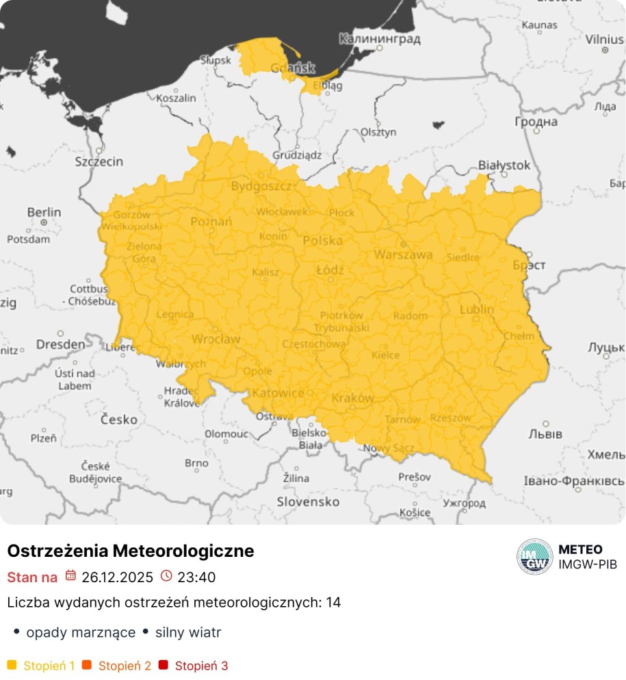 Ostrzeżenia IMGW (stan na godz. 23:40 w piątek) /IMGW