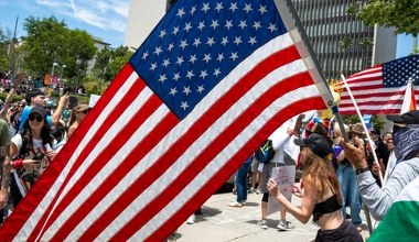 Ostrzeżenia przed kryzysem w USA. "Ameryka drukuje swój własny upadek"